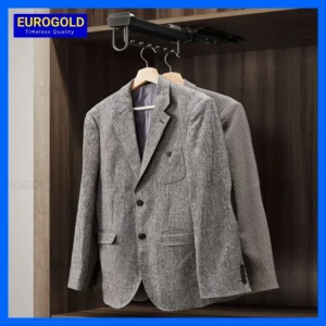 Móc treo quần áo màu đen Eurogold EVA300B